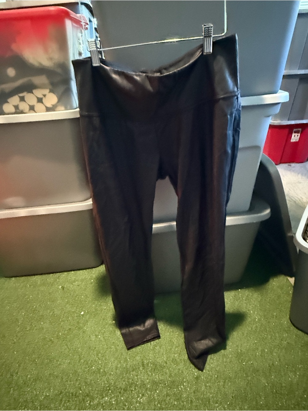 Black Faux Leather Leggings p61